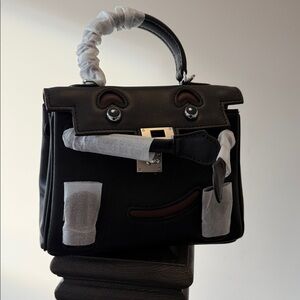 Stylish Black Leather Mini Crossbody Bag